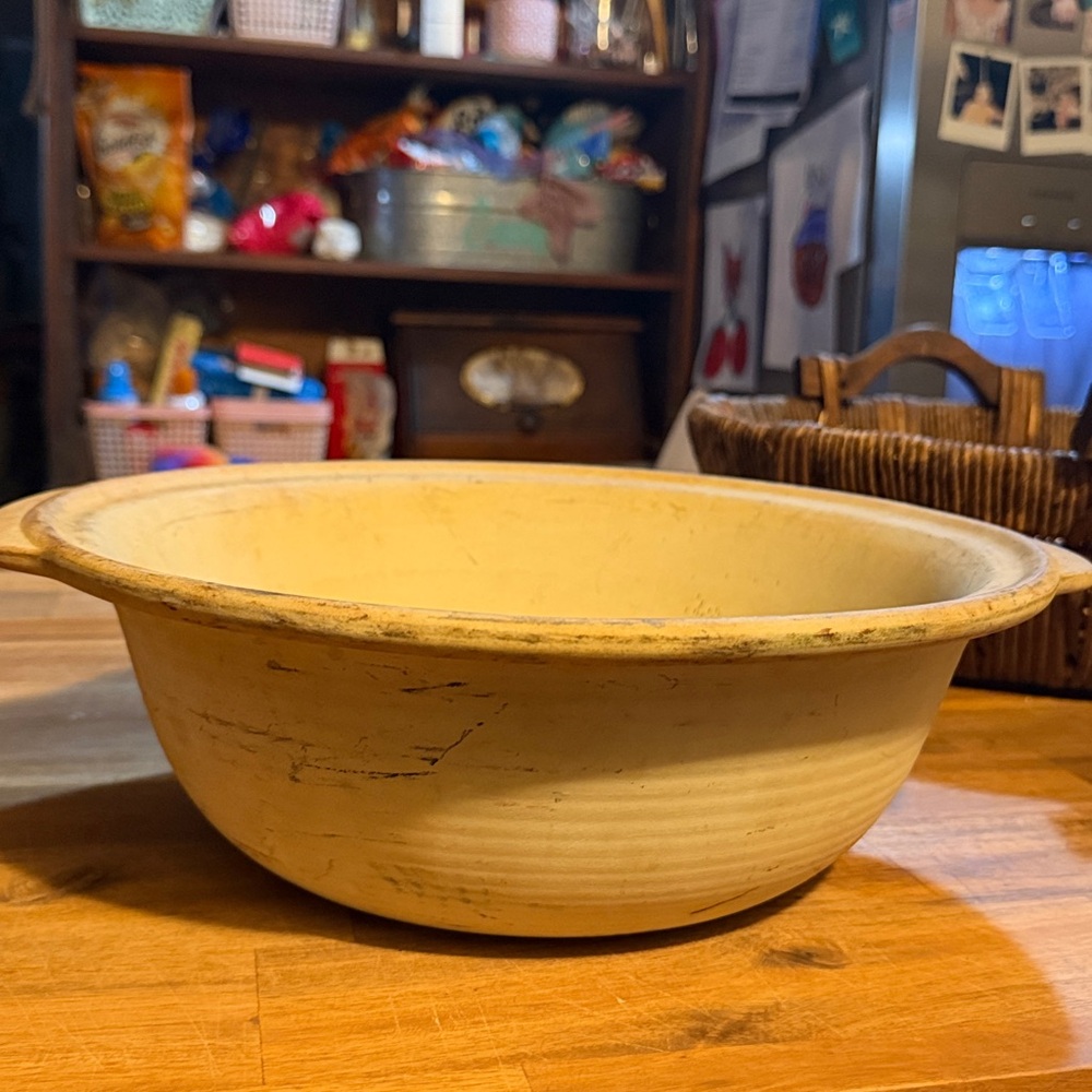 Vintage Pampered Chef Family Heritage Stoneware large baking bowl